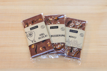 Schokoladentafel mit Nüssen &amp; Zwetschgen 100g